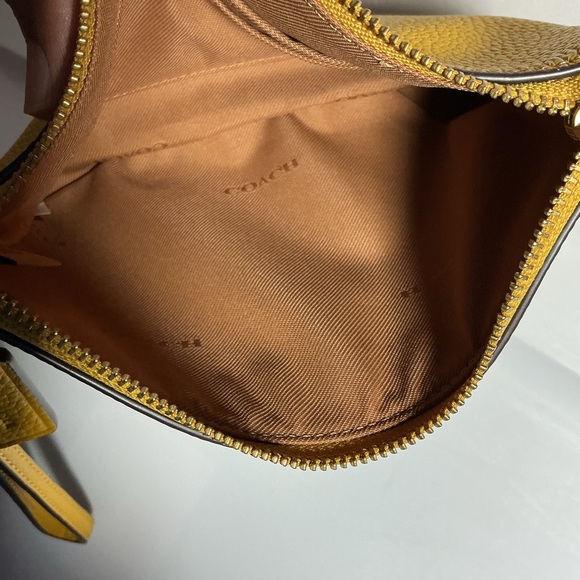 NWOT Coach Yellow Wristlet Clutch